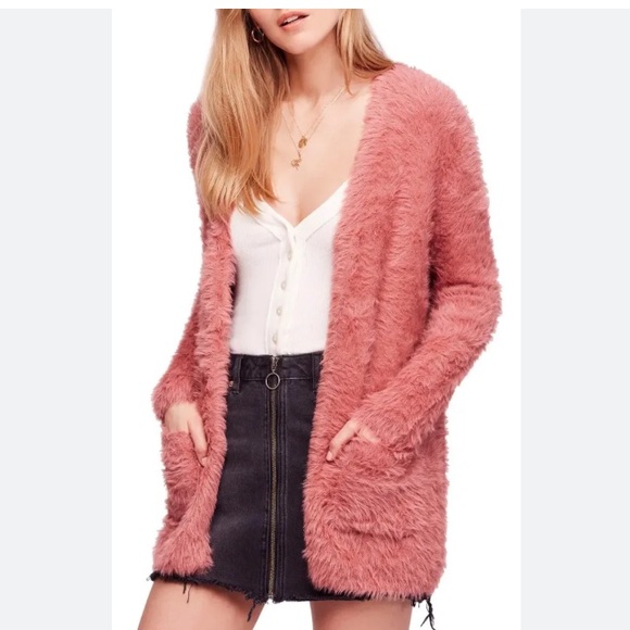 NEW FREE PEOPLE Faux Fur Cardigan✨HOST PICK ✨ - Picture 4 of 9